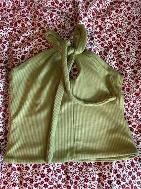 Skatie Logan crop top